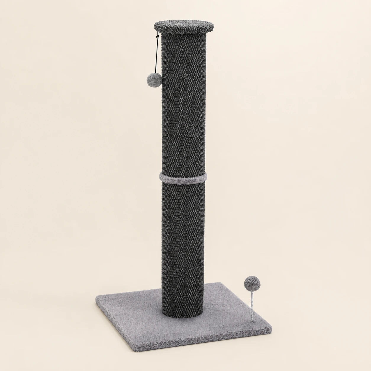 Grand griffoir vertical en sisal — Stolp